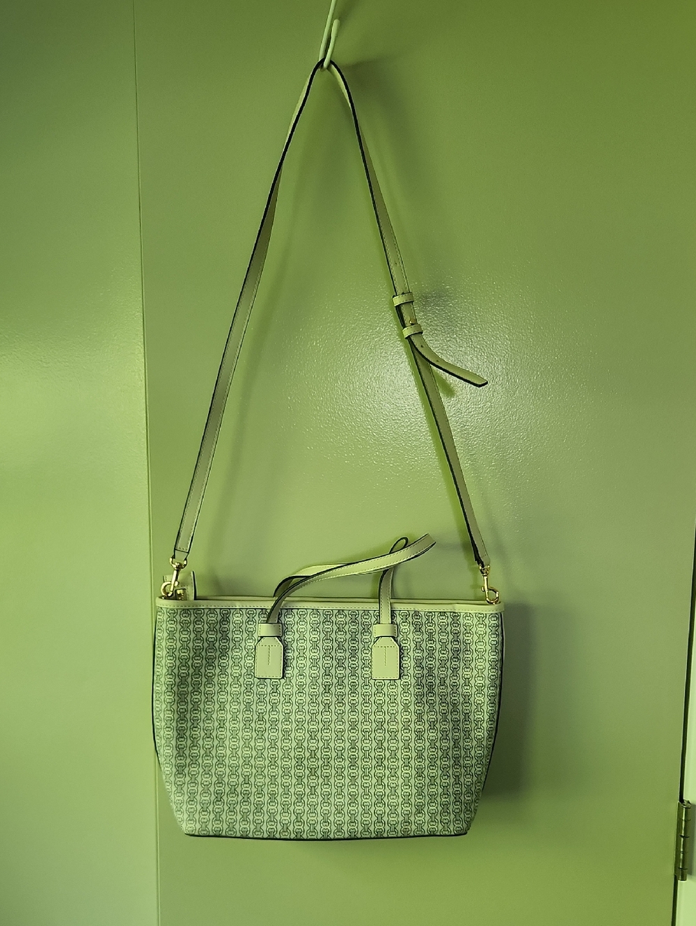 Tory Burch Light Blue, Cream and Taupe Logo Tote/Purse and Complimenting Wallet - Picture 6 of 16